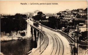 CPA MARSEILLE La Corniche, pont de la fausse monnaie (339727)