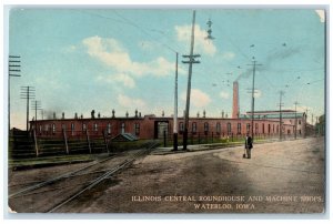 c1910 Illinois Central Roundhouse Machine Shops Waterloo Iowa Vintage Postcard