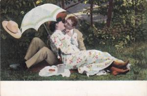 Romantic Couple On A Picnic E L Serie 903