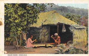 Hawaiian Grass House Honolulu Hawaii 1920c postcard