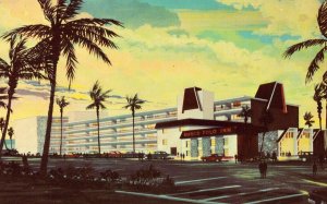 Marco Polo Inn - Daytona Beach, Florida Postcard