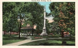 Central Park Monument Recreational Area Sterling Illinois Vintage Postcard 1935