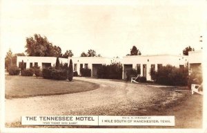 Manchester Tennessee The Tennessee Motel Real Photo Vintage Postcard AA7111