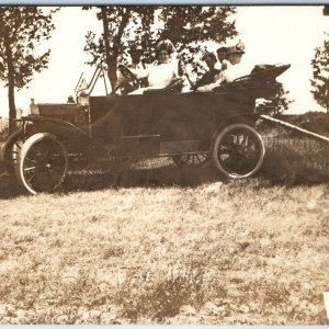 1913 South Dakota Family Touring Car RPPC Ford Model T? Real Photo PC SD A171