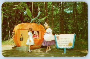 1960 Old Forge New York Postcard Peter Pumpkin-Eater Enchanted Forest Adirondack