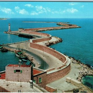 c1970s Molfetta, Italy Porto Foraneo Harbor Lighthouse Boats Chrome 4x6 PC M26