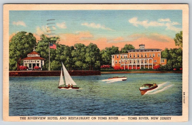1948 TOMS RIVER NJ RIVERVIEW HOTEL RESTAURANT SAILBOAT AMERICAN FLAG POSTCARD