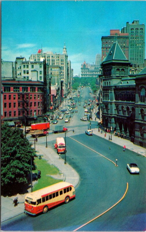 Plaza Showing Old Post Office Capitol Background Albany NY Postcard UNP VTG United States