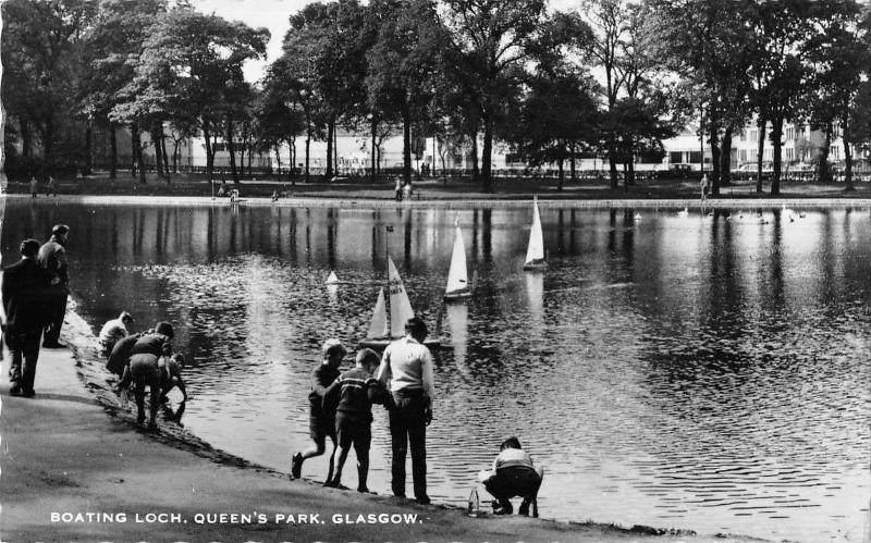 BR70576 boathin loch queen s park glasgow real photo  scotland