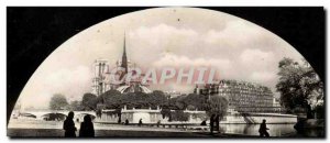 Paris - L & # 39Ile de la Cite and Notre Dame the bridge of & # 39Archeveche ...