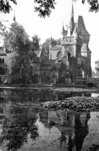 B55052 Budapest vajdahunyad Castle  hungary