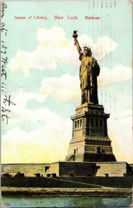 Statue of Liberty New York Harbour NY Postcard PC8