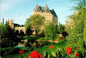 Canada World Showcase Victoria Gardens Epcot Center Florida Postcard 1988 UNP