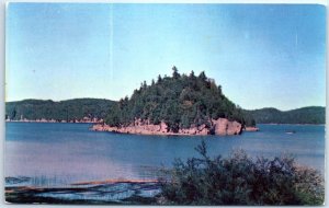 M-63211 View Of Marble Island Malletts Bay Colchester Vermont