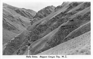 SKIPPERS CANYON NEW ZEALAND-PINCHERS BLUFF~1960s PHOTO POSTCARD*