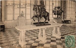 CPA VERSAILLES - Grand TRIANON-Reduction de la statue de Louis XIV (353344)