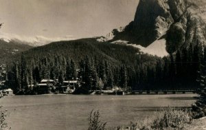 RPPC Emerald Lake Chalet British Colombia Vintage Postcard P129