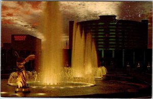 Postcard FOUNTAIN SCENE Las Vegas Nevada NV AM8551