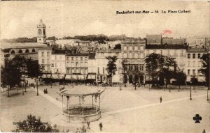 CPA ROCHEFORT-sur-MER La Place Colbert (666927)