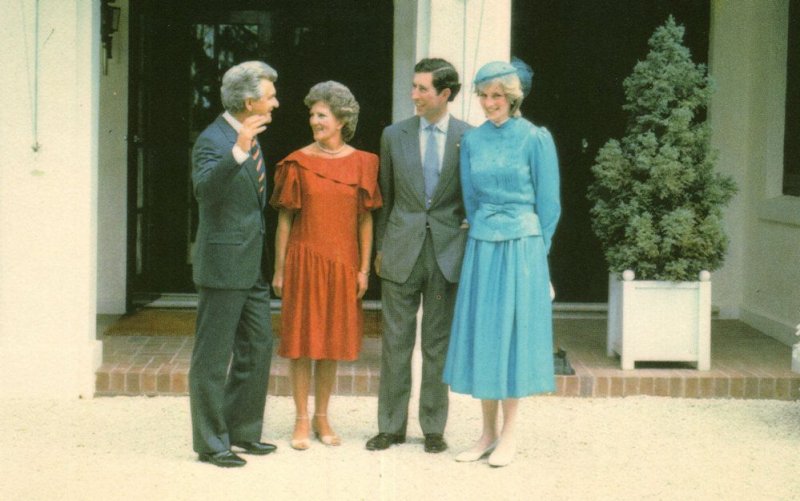 Charles & Diana With Australian Prime Minster & Wife Canberra Postcard