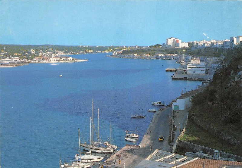 Lot 9 mahon spain menorca general view boat yacht