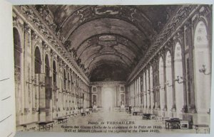 VERSAILLES & TRIANONS FRANCE ANTIQUE 50 DETACHABLE POSTCARDS BOOKLET