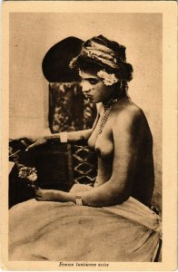 PC CPA ETHNIC NUDE FEMALE, FEMME TUNISIENNE ASSIE, VINTAGE POSTCARD (b15235)