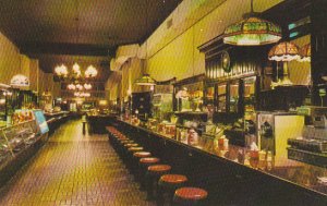 Interior REEVES Coffee Shoppe , Washington D.C. 40-60s