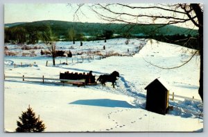 Brookfield  Massachusetts  The Salem Crofts Inn Restaurant  Postcard