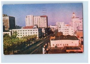 Vintage Ocean Avenue, Long Beach, California. Postcard F126E