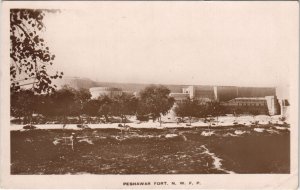 PC PAKISTAN, PESHAWAR FORT, Vintage REAL PHOTO Postcard (b43352)