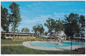 Swimming Pool, Motel des Laurentided, BEAUPORT, Quebec, Canada, 40-60´s