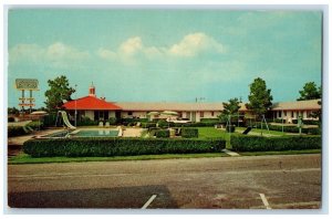 1967 Howard Johnson's Motor Lodge Fayetteville North Carolina Vintage Postcard