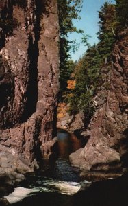 Vintage Postcard The Bad River Gorge Copper Falls State Park Mellen Wisconsin WI