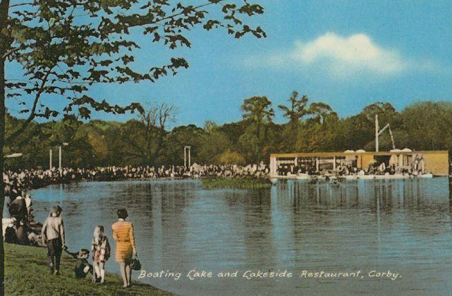 Restaurant at the Boating Lake Northampton 1970s Corby Postcard