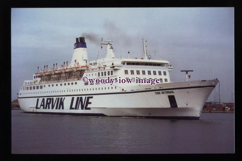 SIM0285 - Larvik Line Ferry - Thor Heyerdahl , built 1974 - postcard