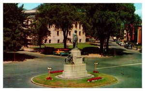 Postcard LIBRARY SCENE Lynn Massachusetts MA AU7187