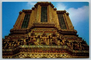 Bangkok Thailand  The Mondhop of Wad Arun Temple of Dawn   Postcard