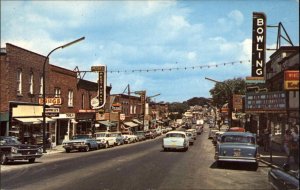 Huntsville Ontario ON Classic 1960s Cars Street Scene Vintage Postcard