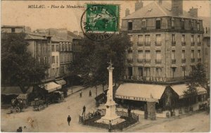 CPA MILLAU - Place du mandaroux (148035)