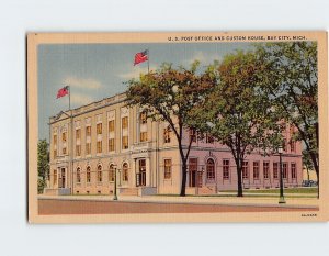 Postcard U. S. Post Office And Custom House, Bay City, Michigan