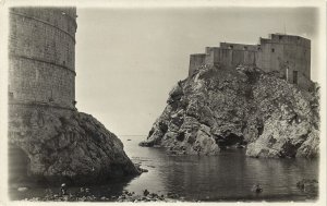 croatia, DUBROVNIK RAGUSA, Lovrijenac Fortress (1920s) RPPC Postcard