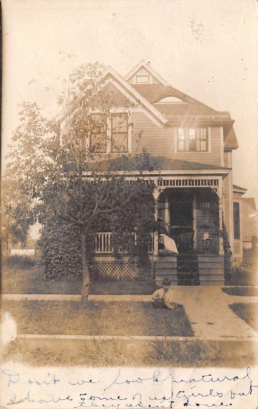 Oelwein Iowa~Boy in Front Yard~Girls Pic Not Ready~Lady on House Porch~1908 RPPC