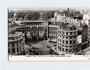 Postcard Admiralty Arch with Mall Leading to Buckingham Palace London England