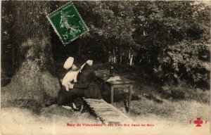 CPA PARIS 12e Bois de Vincennes. Un Nid dans les Bois F. Fleury (573459)