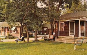 North East Maryland Guest Cabins Vintage Postcard K35713