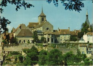 CPM AVALLON L'Eglise Saint Lazare (1196305)