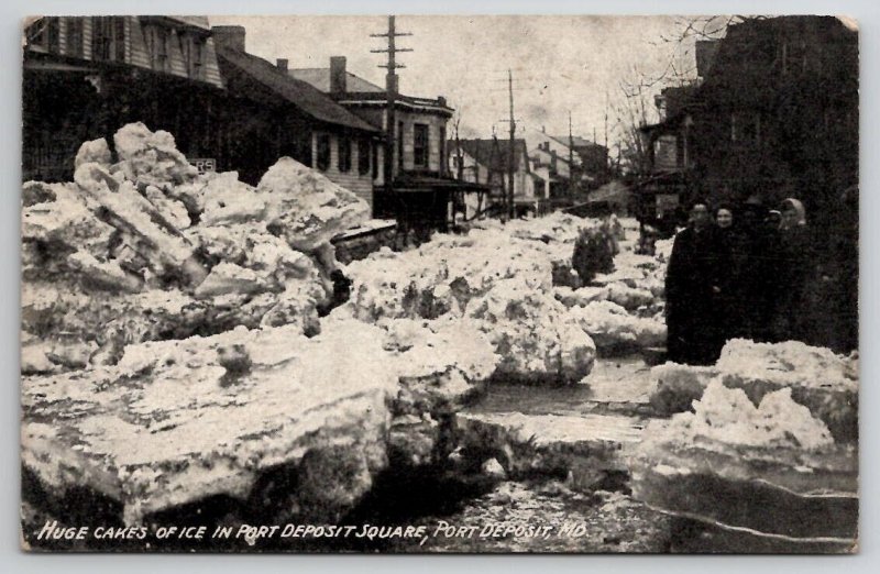 Port Deposit MD Huge Cakes of Ice On Streets with Onlookers 1916 Postcard W22