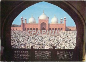 Postcard Modern Eid Prayer at Badshahi Mosque Lahore single architecturally i...