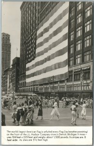 DETROIT MI HUIDSON COMPANY DEPT STORE PATRIOTIC VINTAGE REAL PHOTO POSTCARD RPPC